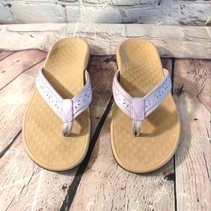 Vionic Casandra Purple Thong Sandals 8